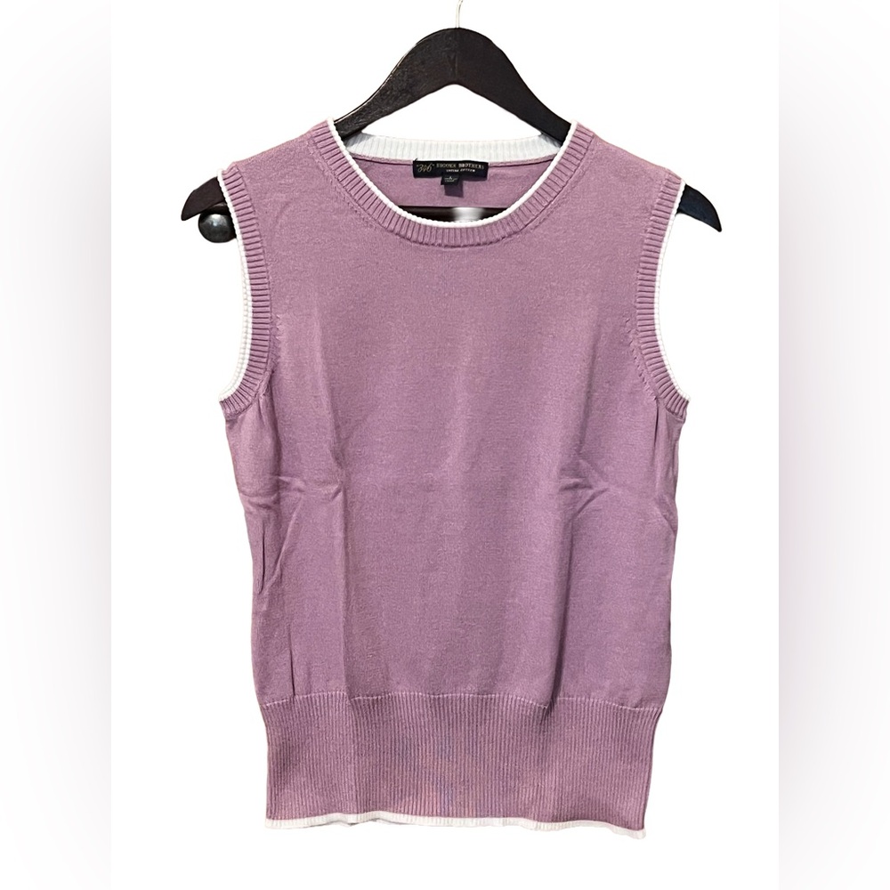 Brooks Brothers 346 100% Supima cotton women’s sweater vest size large / medium